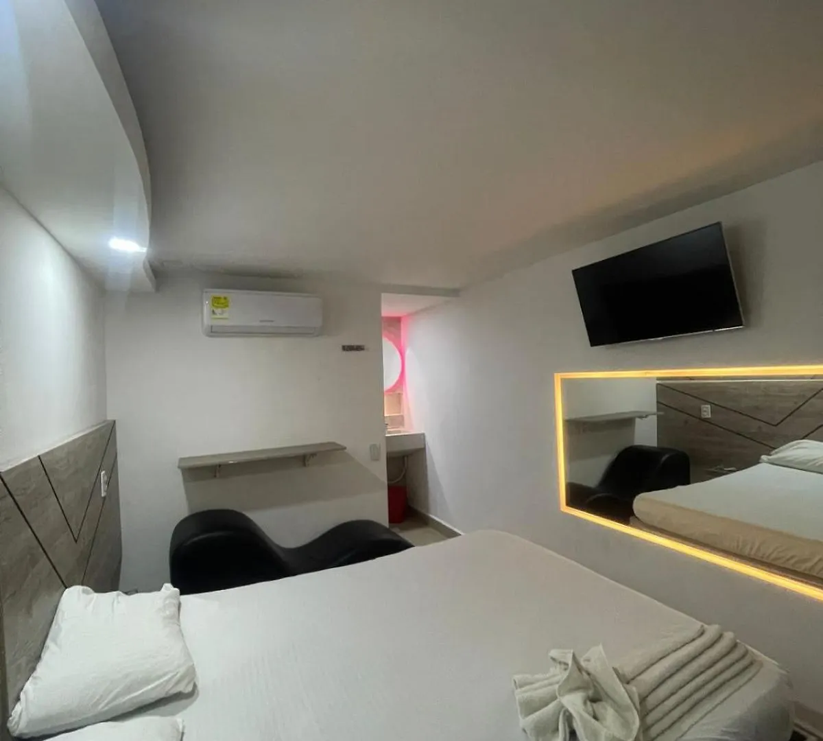 Motel Caramelo Cali 0*,